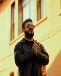 دانلود آهنگ Velet x Shergi-Roman Olur Yazsam Seni